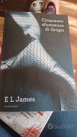 Libro copertina flessibile