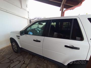 Land Rover Freelander 2