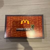 Box mcdonald-minecraft con codici da riscattare