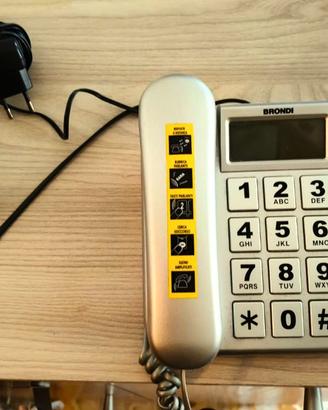 Telefono Fisso BRONDI con Collana di Allarme SOS