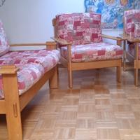 Divani in legno