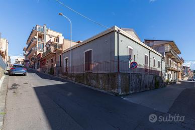 Rif.RA167| casa ind. belpasso