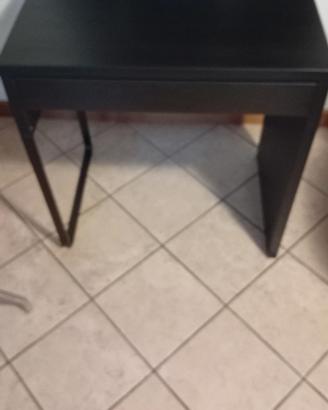 Scrivania Ikea