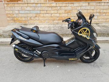 yamaha tmax 