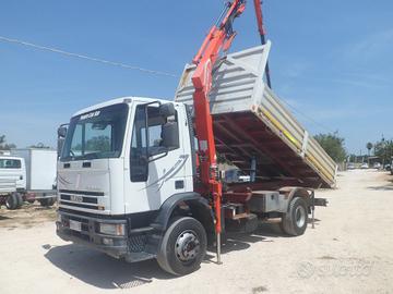 Iveco eurocargo 120e23 ribaltabile con gru