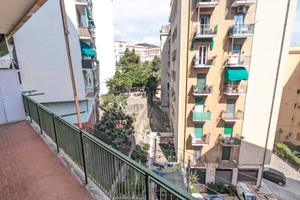Casa per studenti in via Imperiale (San Fruttuoso)