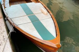 Caicio/ Lancino in legno di mogano