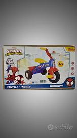 Triciclo Spidey e i suoi Fantastici Amici