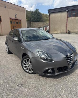 Alfa Romeo Giulietta 1.6 JTDM 105 cv in buono stat
