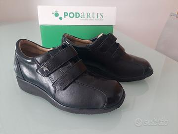 Scarpe ortopediche nuove