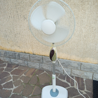 Ventilatore a piantana