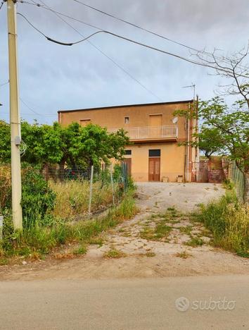 Casa singola con terreno