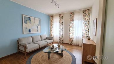 Appartamento di 107 m² con 3 locali e box auto a L