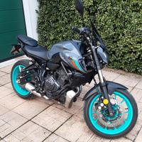 moto yamaha mt07