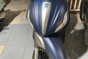 Piaggio Beverly 300 i.e. super