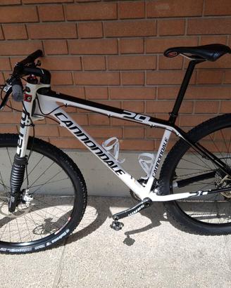 Mountain bike cannondale
