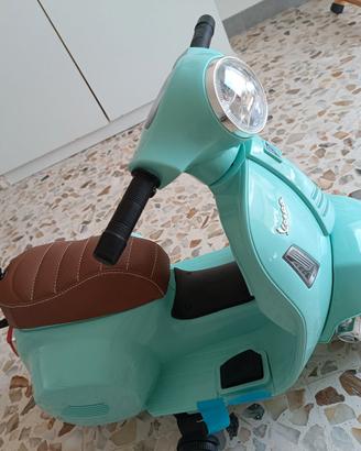 Vespa giocattolo nuova mai usata