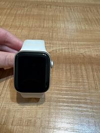 Apple watch se (2 gen) 40 mm
