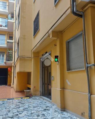 3 LOCALI A CASERTA