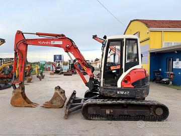 Mini escavatore KUBOTA U50-3a