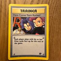 Arriva il team rocket 15/82 holo eng