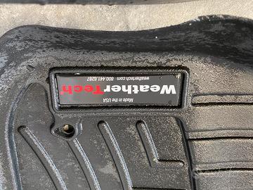 Vasche Weathertech per Mini Countryman