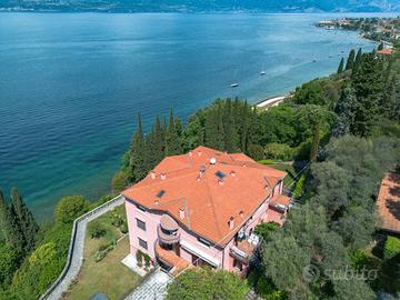 Appartamento di 100 m² con 3 locali a Torri del Be
