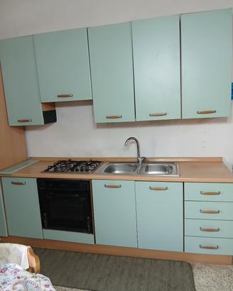 Cucina con lavello