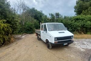 IVECO DALIY 35.8 RIBALTABILE