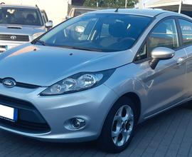 Ford Fiesta 1.4 5 porte Bz.- GPL Titanium