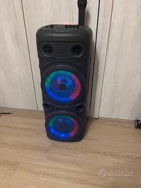 Cassa da musica. Faccio pure scambi con cassa jbl