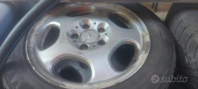 cerchi e gomme mercedes