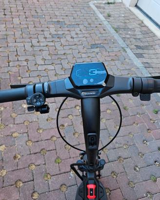 monopattino segway zt 3 pro