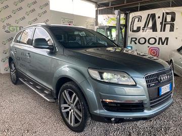Audi Q7 3.0 V6 TDI 233CV quattro tiptronic
