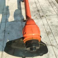 decespugliatore Black Decker elettrico con filo