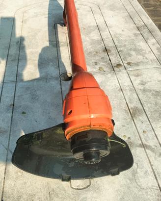 decespugliatore Black Decker elettrico con filo