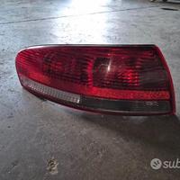 Stop Posteriore Sinistro Per Chrysler Stratus Cabr