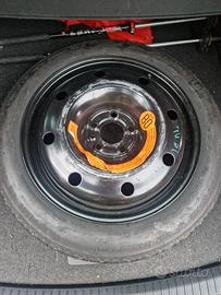 Ruotino 17 pollici 125/80 r17 nuovo