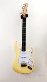 Chitarra elettrica Strato-Aged Vintage White 