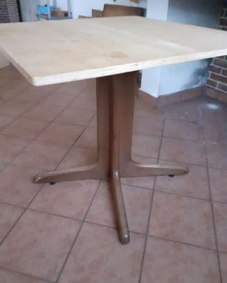 Tavoli in legno per circolo, ristoranti, oratorio