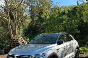 VOLKSWAGEN T-Roc - 2024