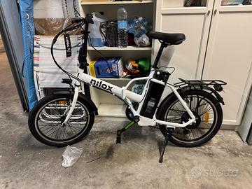 Bicicletta elettrica pieghevole Nilox j1 pro