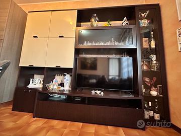 elegante parete attrezzata da soggiorno