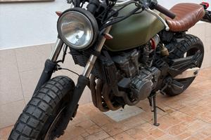 Hornet 600 Cafè Racer