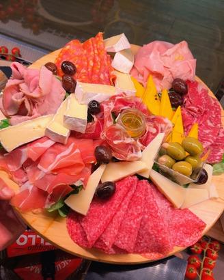 Avviata attività di Salumeria Gastronomia Enoteca