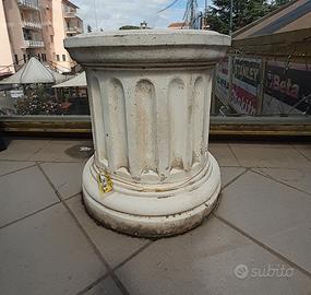 Colonna decorativa in pietra ricostruita h50