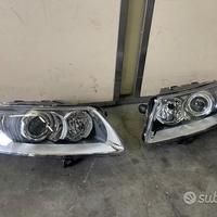 Fanali Anteriori Alogeni NUOVI Per Audi A6 2006