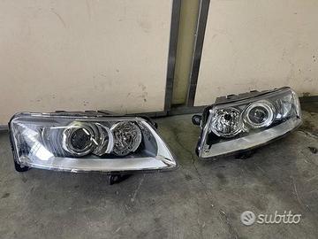 Fanali Anteriori Alogeni NUOVI Per Audi A6 2006