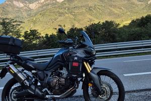 AFRICA TWIN TRAVEL EDITION DCT 