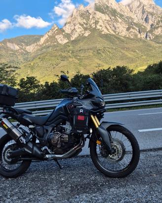 AFRICA TWIN TRAVEL EDITION DCT 